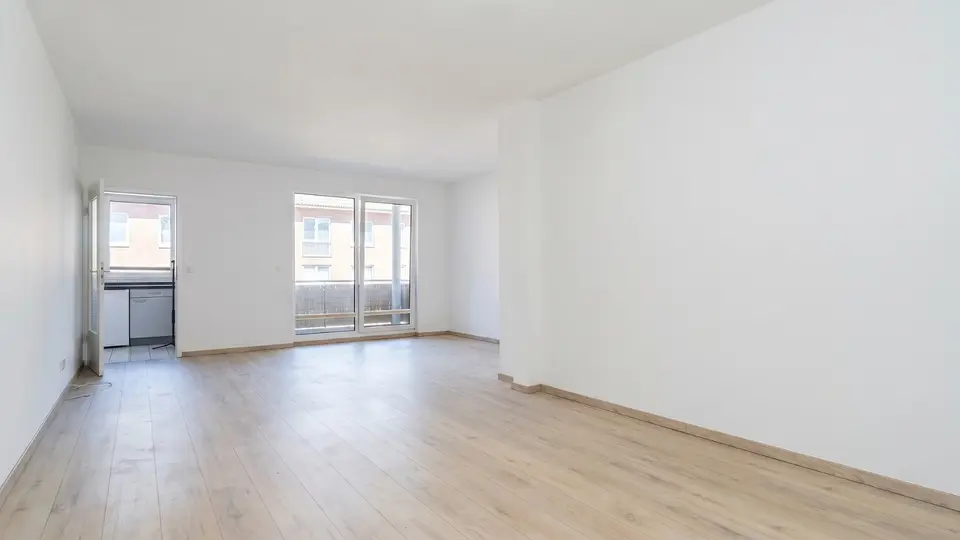 2 Zimmer Wohnung mit 69 m² in Schwerin – Bild 1