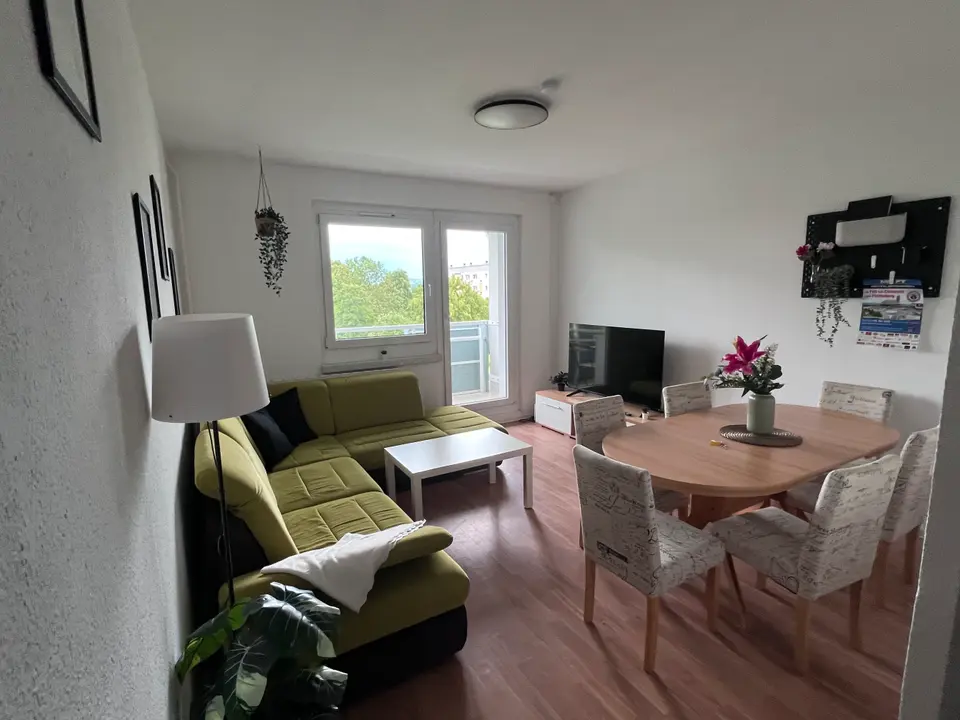 4 Zimmer Wohnung mit 97 m² in Chemnitz – Bild 1