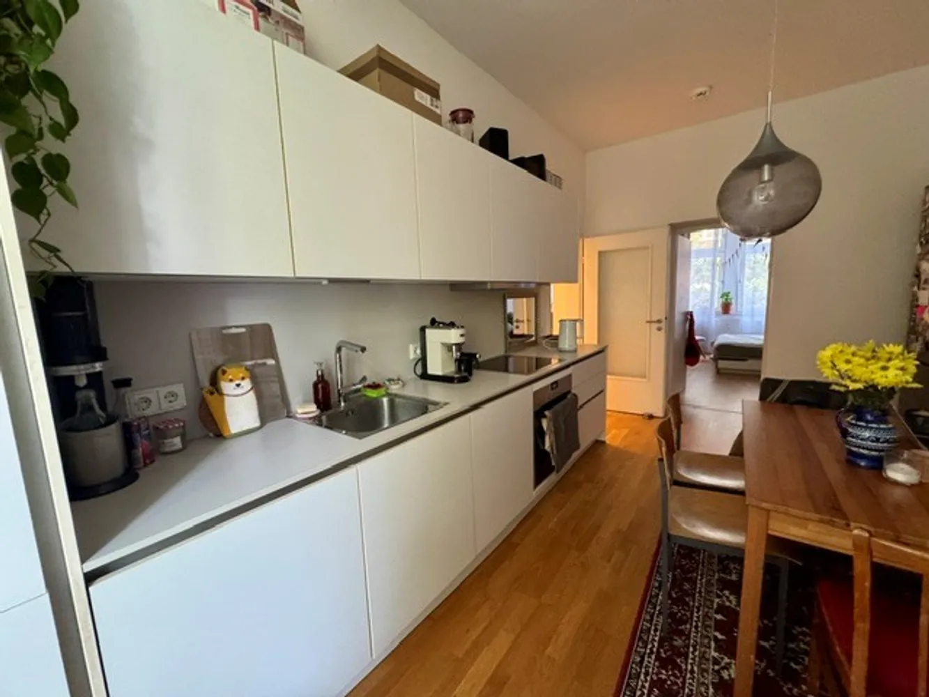 2 Zimmer Wohnung mit 64 m² in Düsseldorf – Bild 2