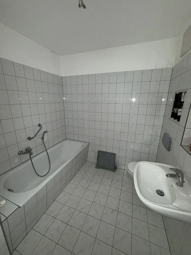 2 Zimmer Wohnung mit 64 m² in Berlin – Bild 4