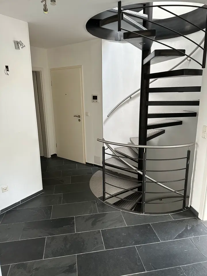 7 Zimmer Wohnung mit 200 m² in Bochum – Bild 6