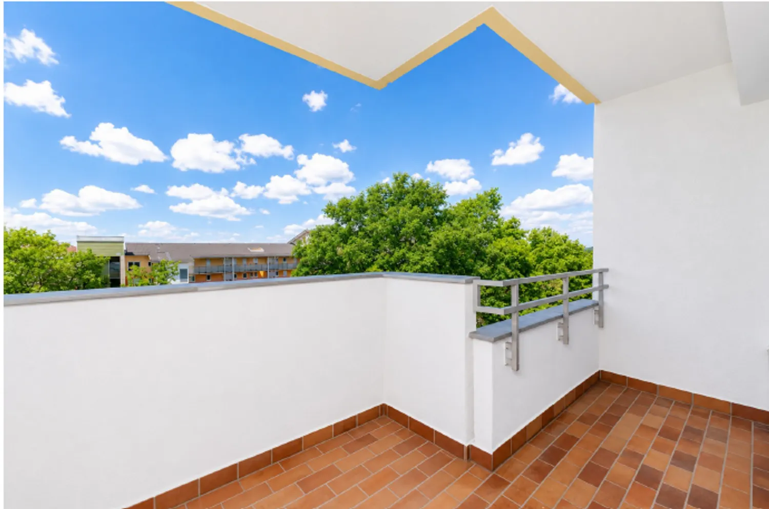 2 Zimmer Wohnung mit 60 m² in Germering – Bild 2