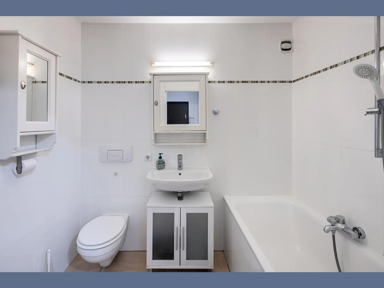 1 room apartment with 34 m² in Munich – Photo 8