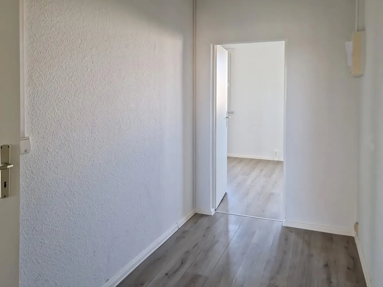 3 Zimmer Wohnung mit 56 m² in Halle (Saale) – Bild 5