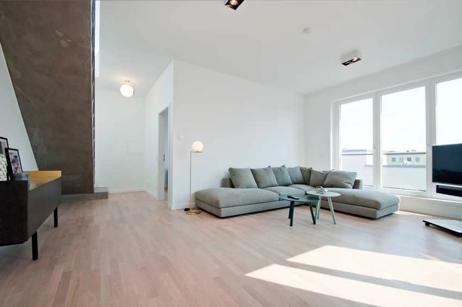3 Zimmer Wohnung mit 110 m² in Berlin – Bild 3