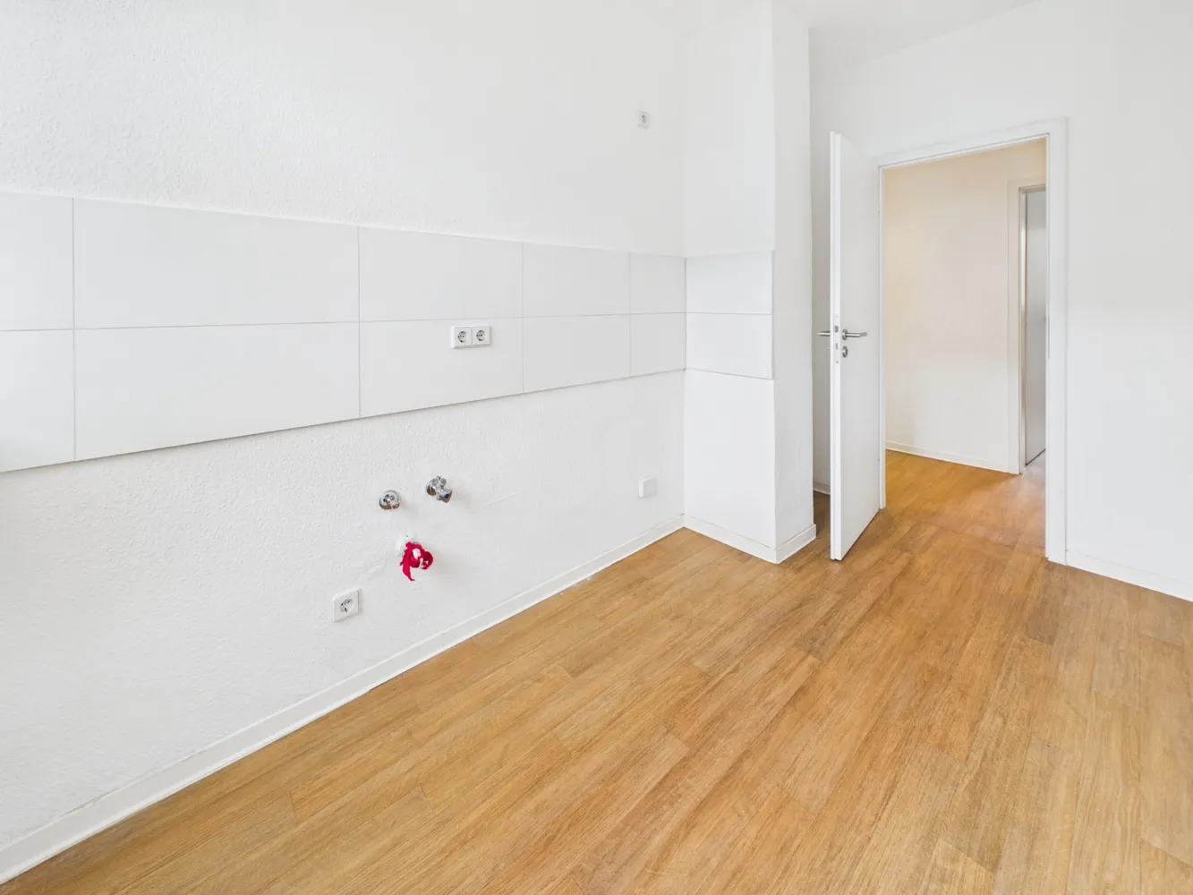 4 Zimmer Wohnung mit 66 m² in Magdeburg – Bild 8