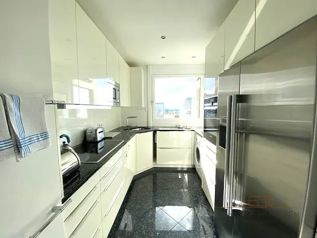 4 room apartment with 127 m² in Munich – Photo 4