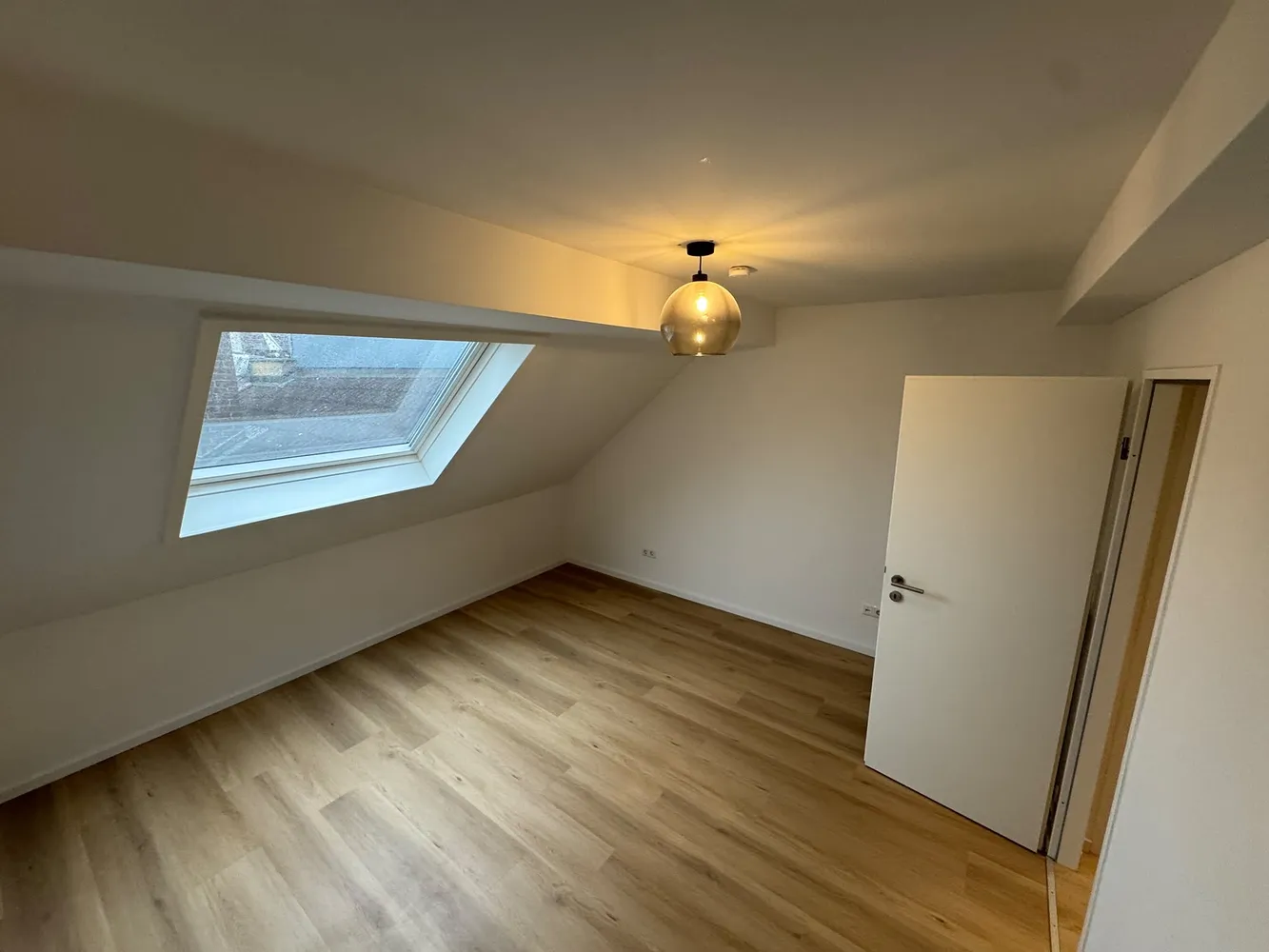 2 Zimmer Wohnung mit 59 m² in Erlangen – Bild 8