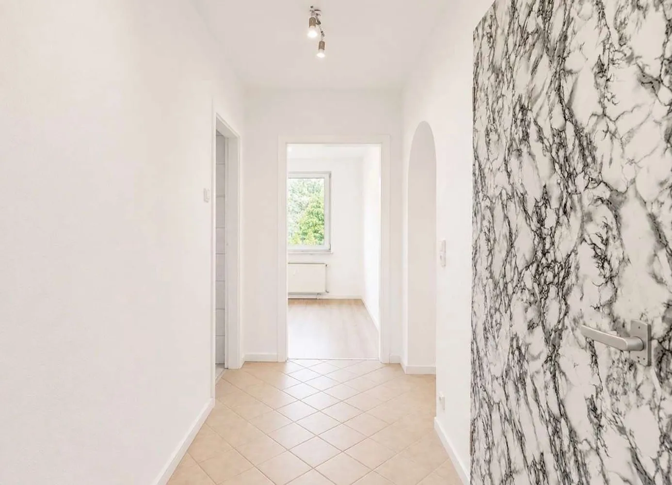 1 Zimmer Wohnung mit 55 m² in Essen – Bild 2