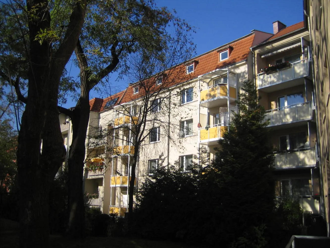 3 Zimmer Wohnung mit 76 m² in Halle (Saale) – Bild 1