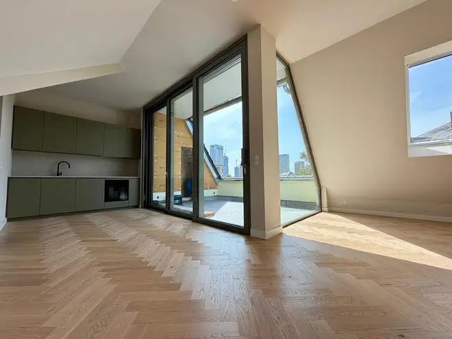 2 Zimmer Wohnung mit 70 m² in Frankfurt am Main – Bild 1