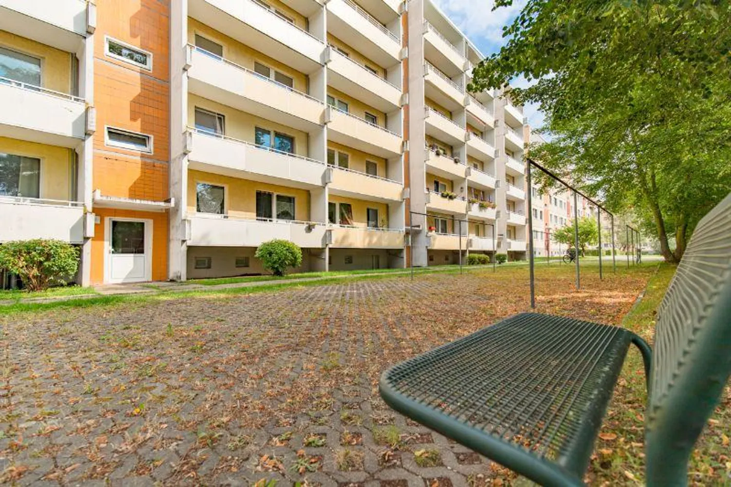 1 room apartment with 36 m² in Magdeburg – Photo 4