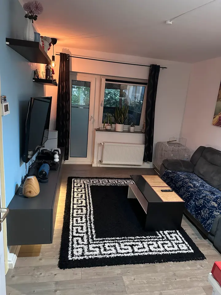 2 Zimmer Wohnung mit 45 m² in Köln – Bild 2
