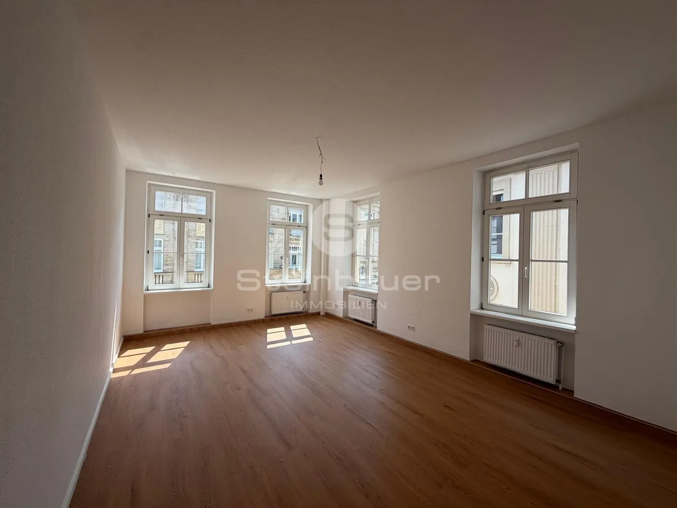 2 Zimmer Wohnung mit 84 m² in Wiesbaden – Bild 3