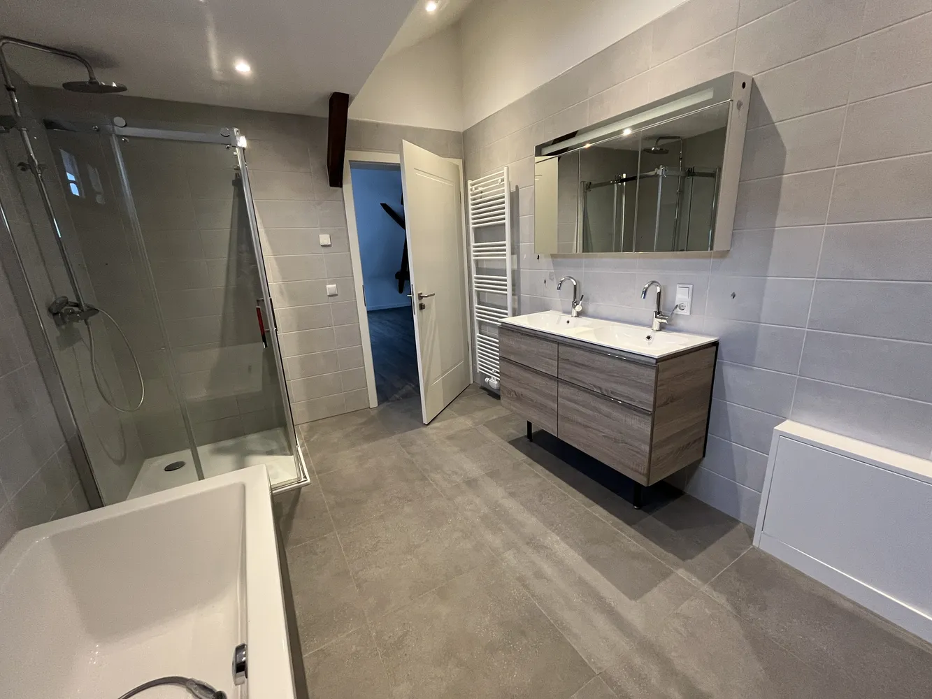 3 Zimmer Wohnung mit 125 m² in Leer – Bild 5