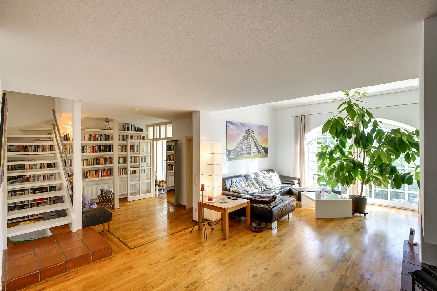 6 Zimmer Wohnung mit 147 m² in Aachen – Bild 3