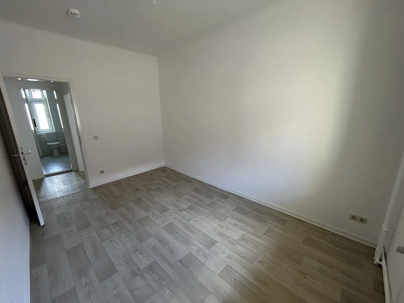 3 Zimmer Wohnung mit 71 m² in Magdeburg – Bild 4