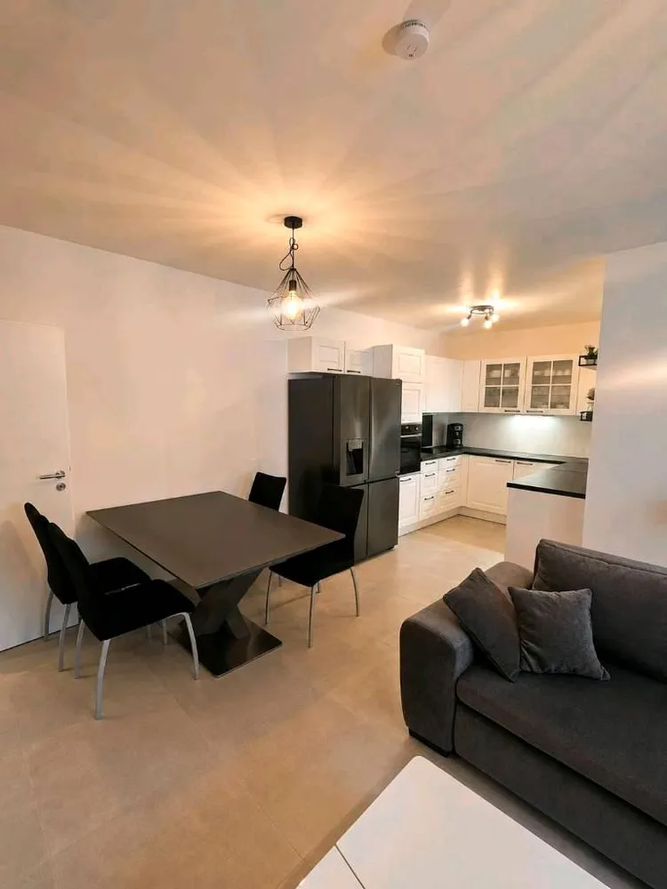 3 Zimmer Wohnung mit 74 m² in Düsseldorf – Bild 1