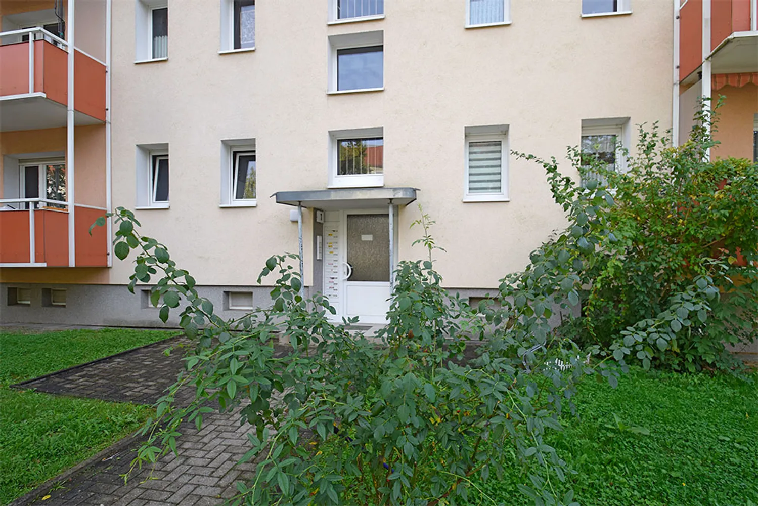 2 Zimmer Wohnung mit 49 m² in Halle (Saale) – Bild 9