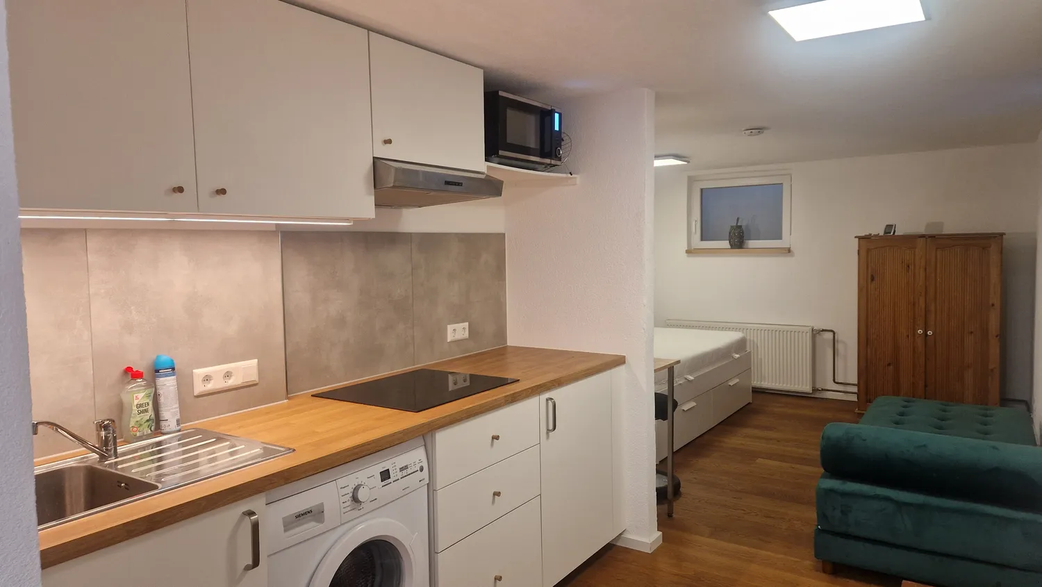 2 Zimmer Wohnung mit 30 m² in Freiburg im Breisgau – Bild 2