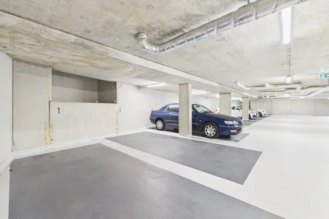 4 Zimmer Wohnung mit 130 m² in Düsseldorf – Bild 10