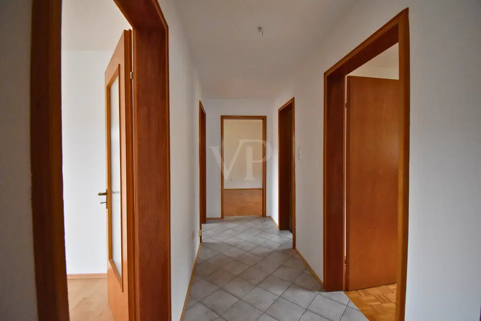 8 Zimmer Haus mit 149 m² in Würzburg – Bild 10