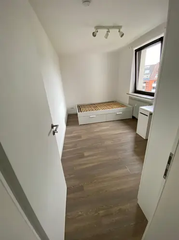 4 Zimmer Wohnung mit 88 m² in Köln – Bild 12