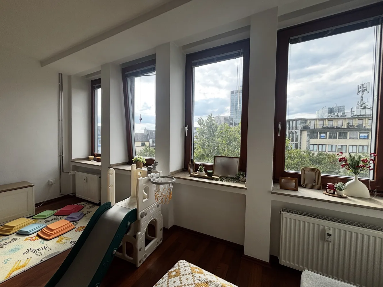 3 Zimmer Wohnung mit 83 m² in Düsseldorf – Bild 4