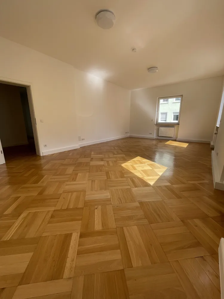 5 Zimmer Wohnung mit 124 m² in Aschaffenburg – Bild 7