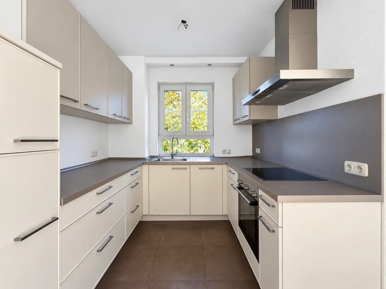 2 Zimmer Wohnung mit 58 m² in München – Bild 9