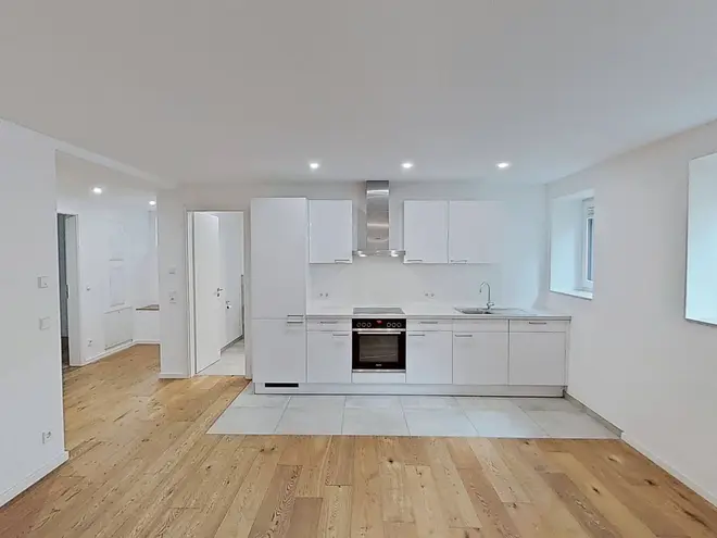 4 Zimmer Wohnung mit 96 m² in Stuttgart – Bild 2