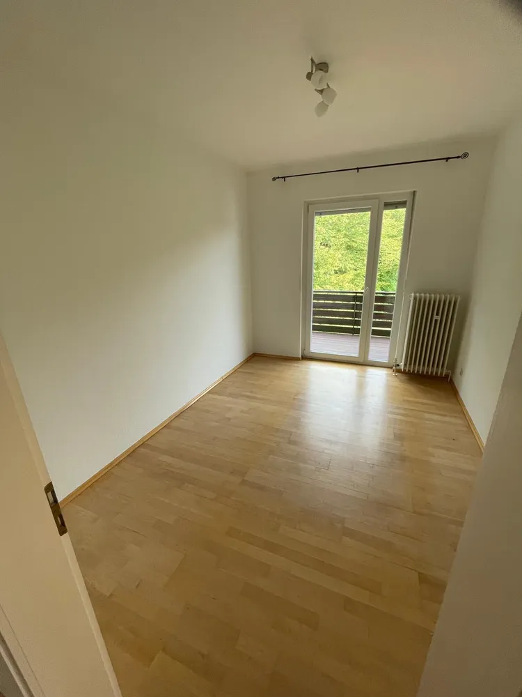 3 Zimmer Wohnung mit 91 m² in Wiesbaden – Bild 6