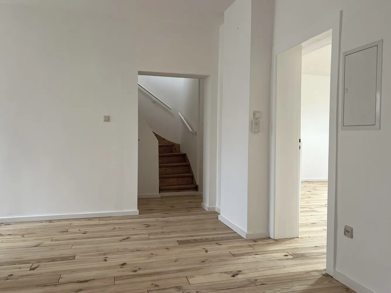 5 Zimmer Wohnung mit 173 m² in Düsseldorf – Bild 4