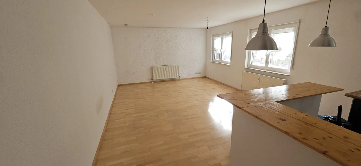 2 Zimmer Wohnung mit 42 m² in Karlsruhe – Bild 2
