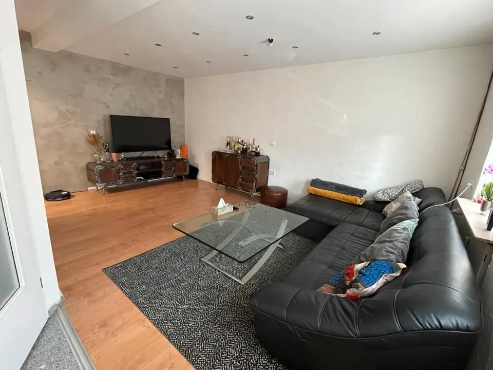 5 Zimmer Wohnung mit 140 m² in Karlsruhe – Bild 8