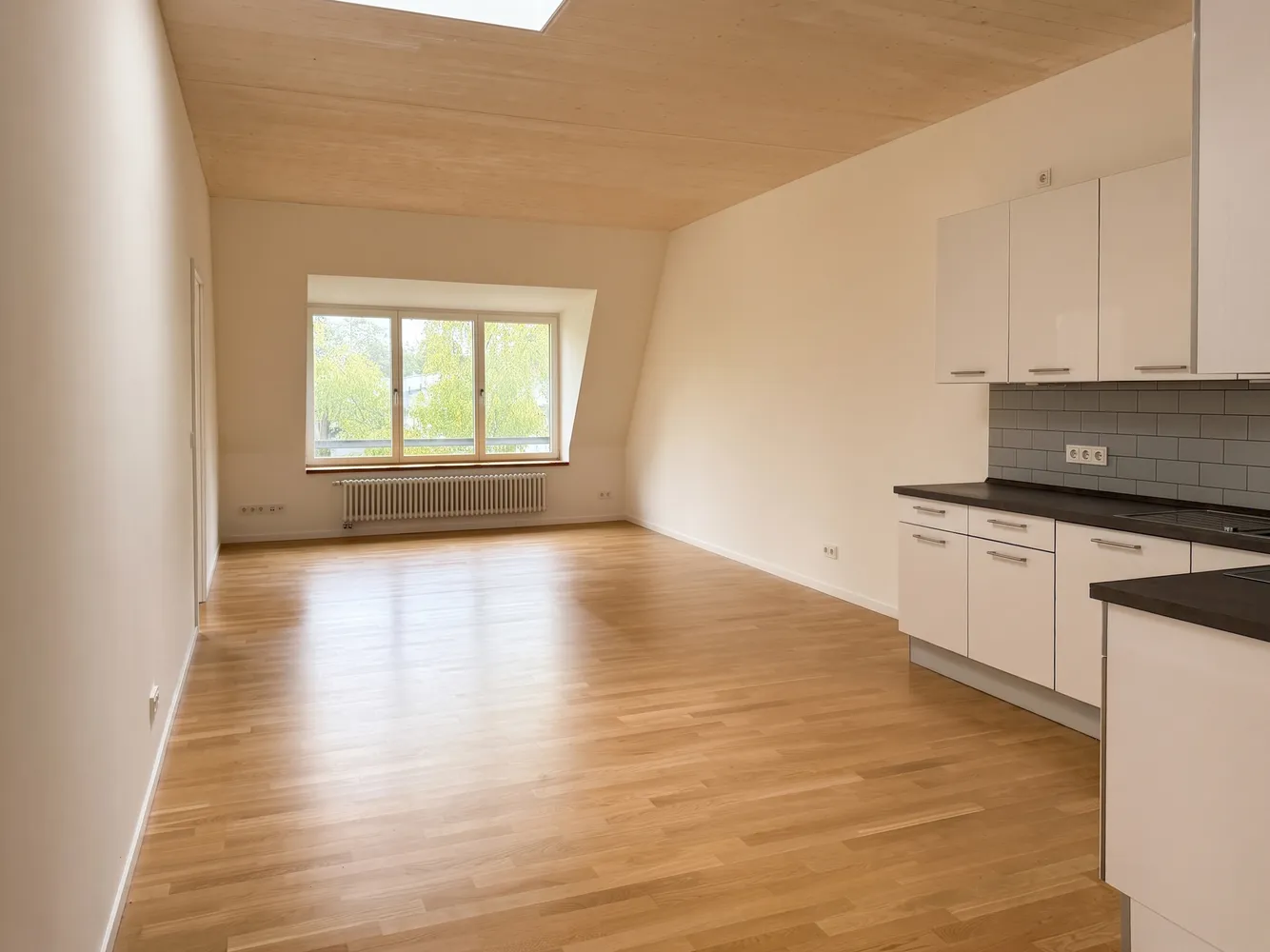 3 Zimmer Wohnung mit 116 m² in Berlin – Bild 1