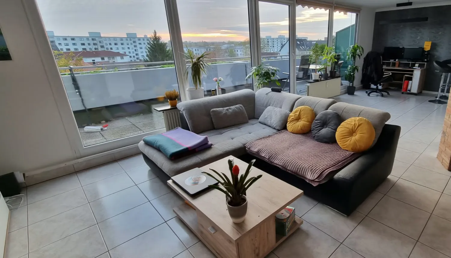 2 room apartment with 77 m² in Hanover – Photo 11