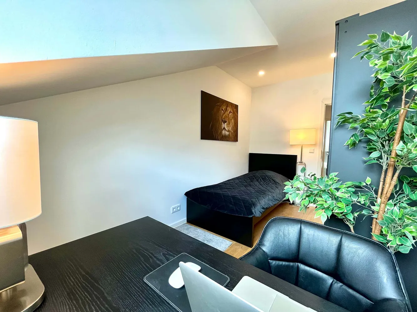Shared room with 11 m² in Munich – Photo 3
