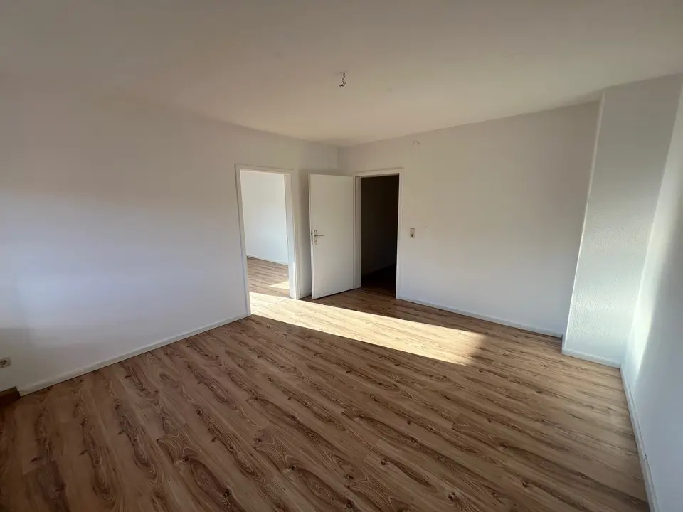 4 Zimmer Wohnung mit 99 m² in Hof – Bild 6
