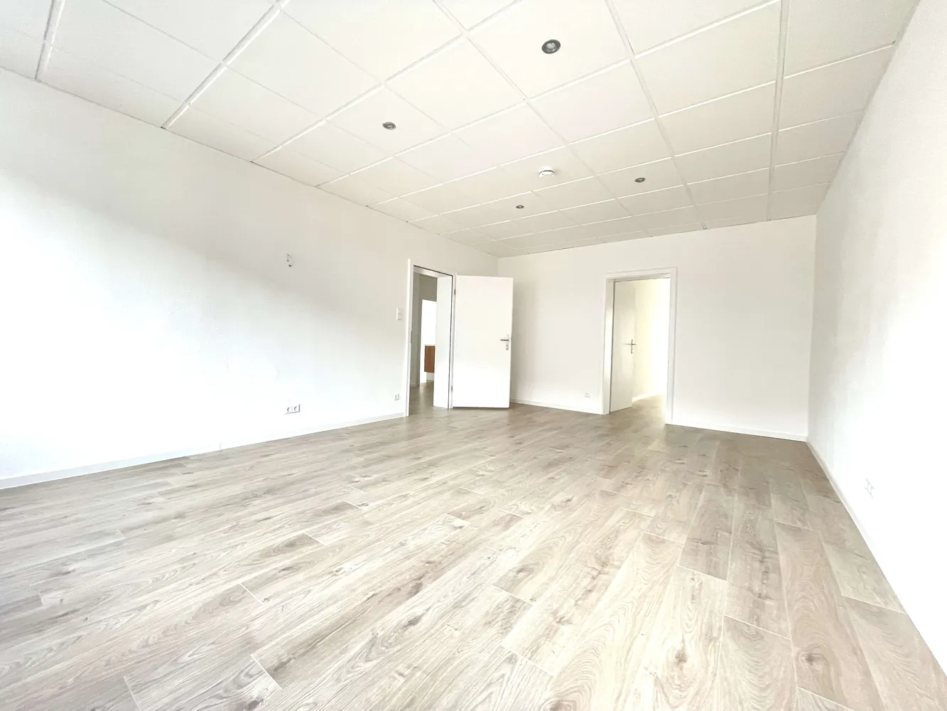 4 Zimmer Wohnung mit 105 m² in Hannover – Bild 10