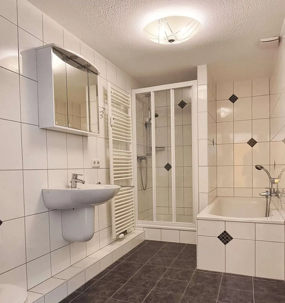 2 Zimmer Wohnung mit 60 m² in Wuppertal – Bild 4
