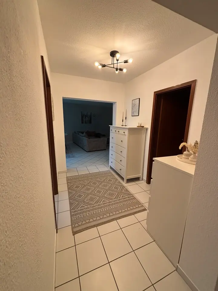 2 Zimmer Wohnung mit 80 m² in Saarbrücken – Bild 3