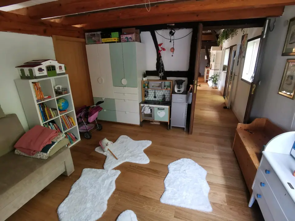 WG-Zimmer mit 130 m² in Leverkusen – Bild 2