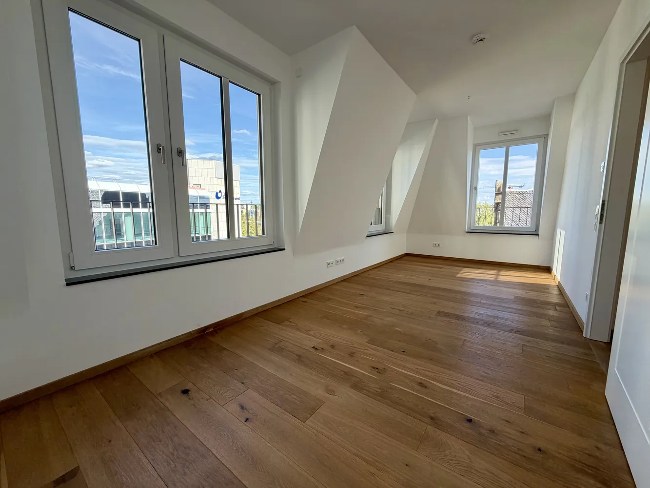 4 Zimmer Wohnung mit 120 m² in Frankfurt am Main – Bild 8