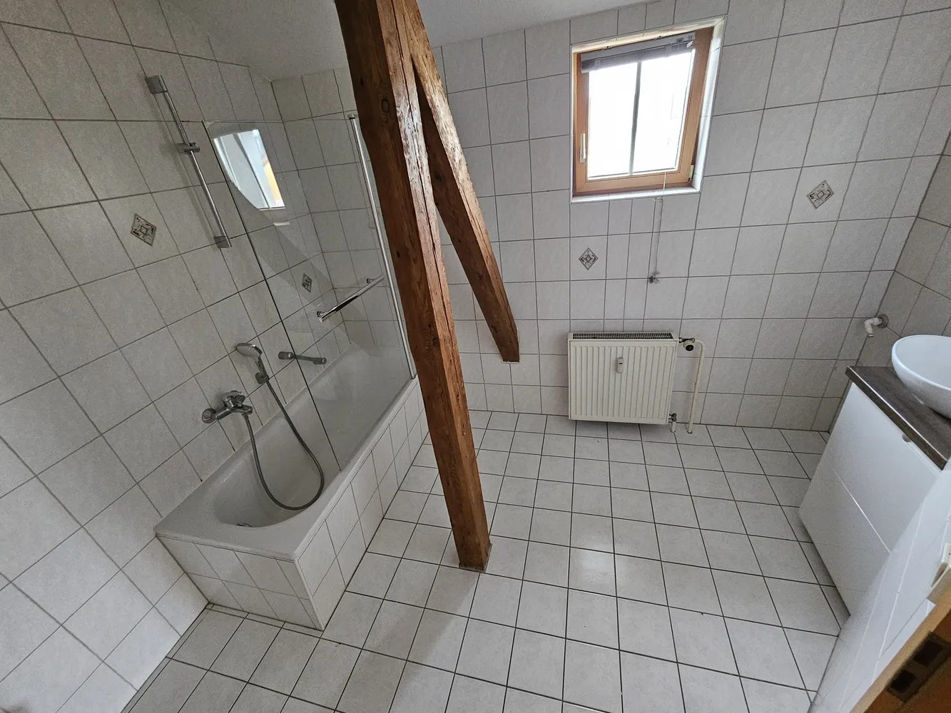 3 room apartment with 115 m² in Limbach-Oberfrohna – Photo 7