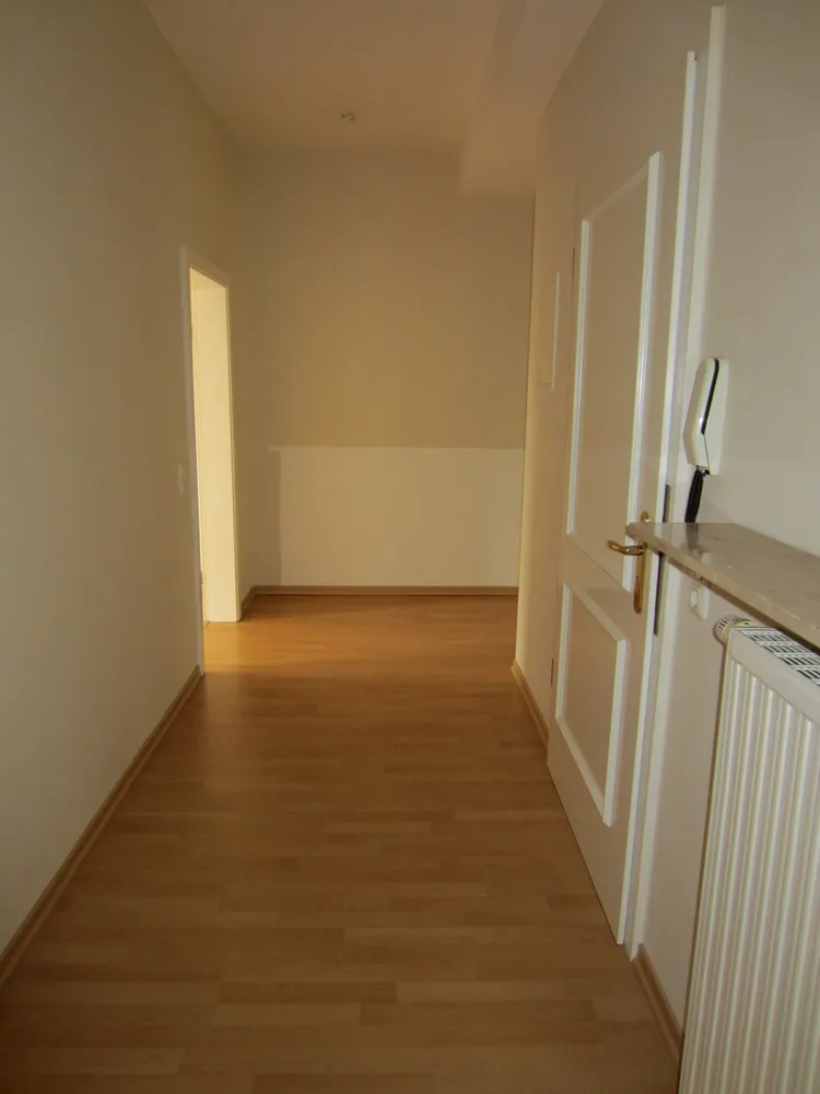 3 room apartment with 94 m² in Gera – Photo 4