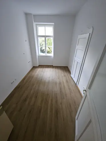 4 Zimmer Wohnung mit 95 m² in München – Bild 6
