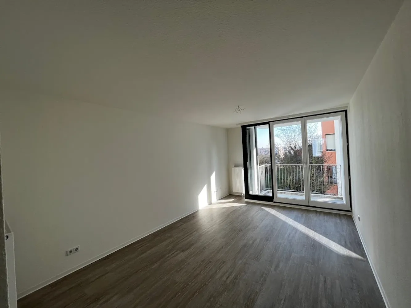 2 Zimmer Wohnung mit 49 m² in Berlin – Bild 2