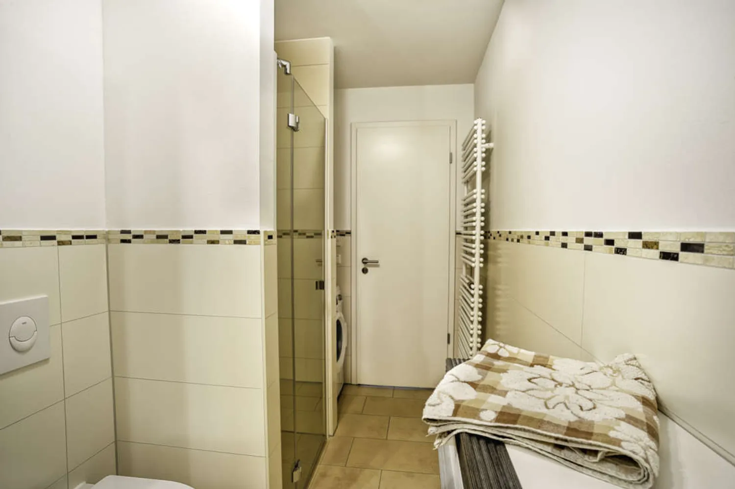 2 room apartment with 63 m² in Munich – Photo 1