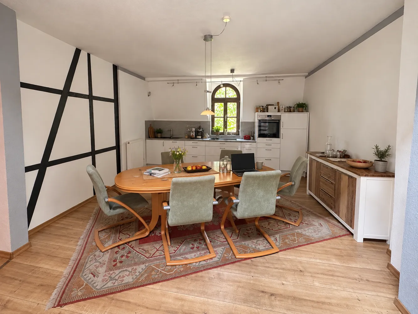 5 Zimmer Wohnung mit 98 m² in Essen – Bild 1